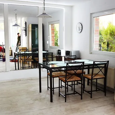 Apartment Urlaub Im Wintergarten Rostock-lichtenhagen-dorf *